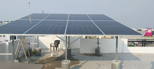 Güneş enerjisiyle çalışan ev – çevre dostu ve ekonomik çözüm